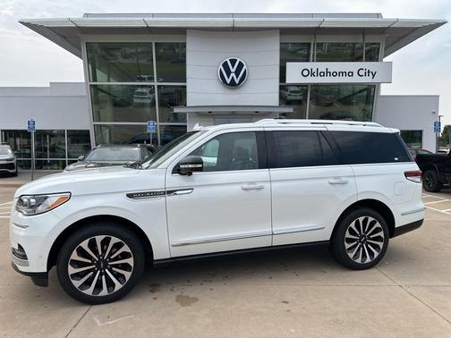 2022 Lincoln Navigator Reserve