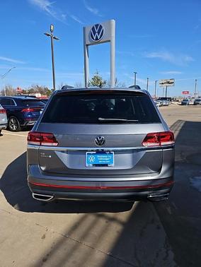 2023 Volkswagen Atlas 2.0T SE