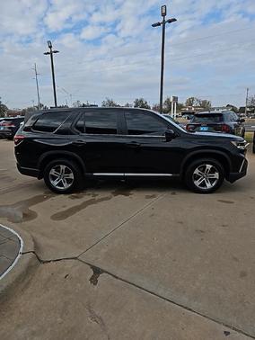 2023 Honda Pilot EX-L 8-Passenger