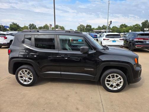 2022 Jeep Renegade Latitude