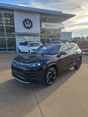 2026 Volkswagen Tiguan 2.0T SEL R-Line