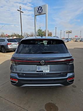 2026 Volkswagen Taos 1.5T SE