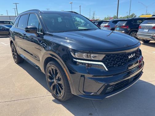 2022 Kia Sorento SX