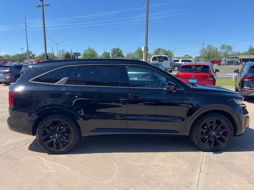 2022 Kia Sorento SX