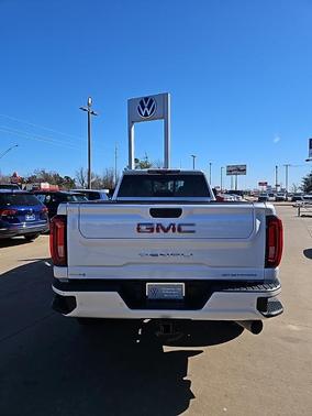 2022 GMC Sierra 3500 Denali