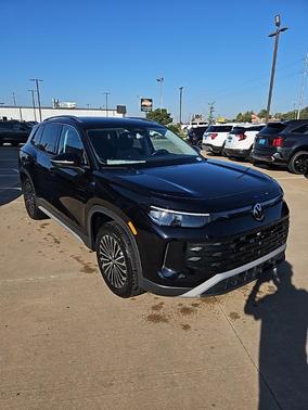 2025 Volkswagen Tiguan 2.0T S