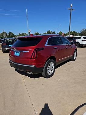 2023 Cadillac XT5 Luxury
