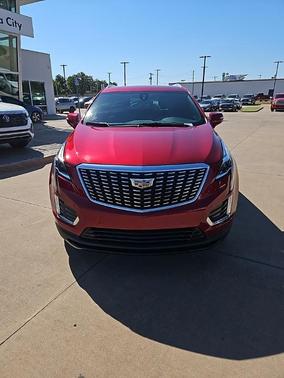 2023 Cadillac XT5 Luxury