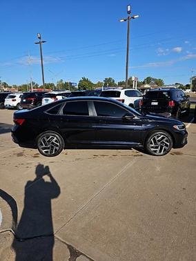 2024 Volkswagen Jetta 1.5T SEL