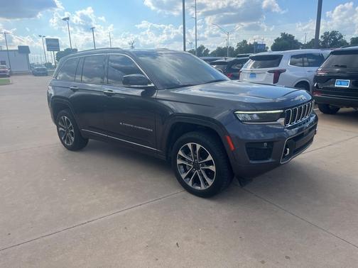 2022 Jeep Grand Cherokee Overland