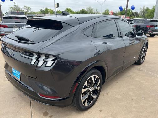2021 Ford Mustang Mach-E Premium