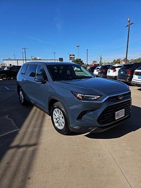 2025 Toyota Grand Highlander XLE