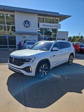 2025 Volkswagen Atlas 2.0T SEL Premium R-Line