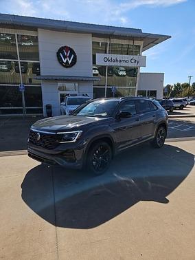 2026 Volkswagen Atlas Cross Sport 2.0T SEL R-Line Black