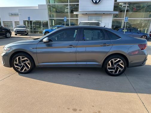 2022 Volkswagen Jetta 1.5T SEL
