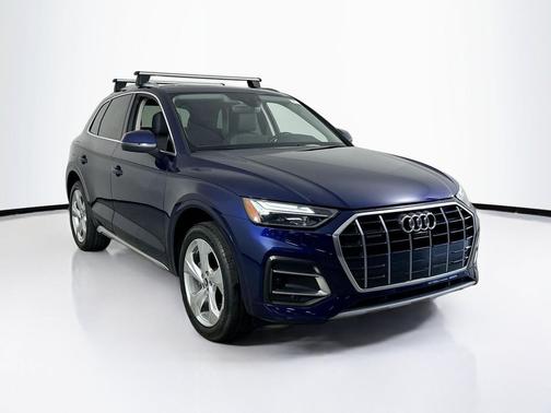 Navarra Blue Metallic 2021 Audi Q5 45 Premium Plus
