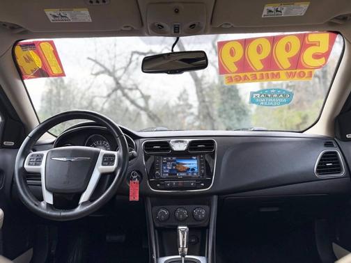 2014 Chrysler 200 Limited