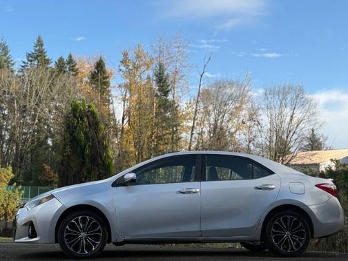 2016 Toyota Corolla S