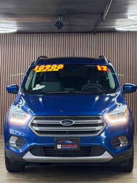 Lightning Blue 2017 Ford Escape SE