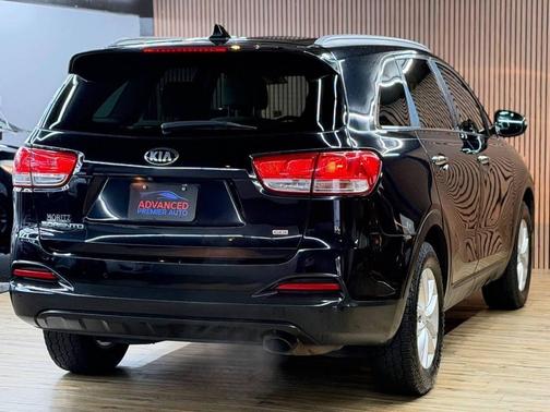 2017 Kia Sorento LX