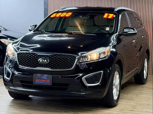 2017 Kia Sorento LX