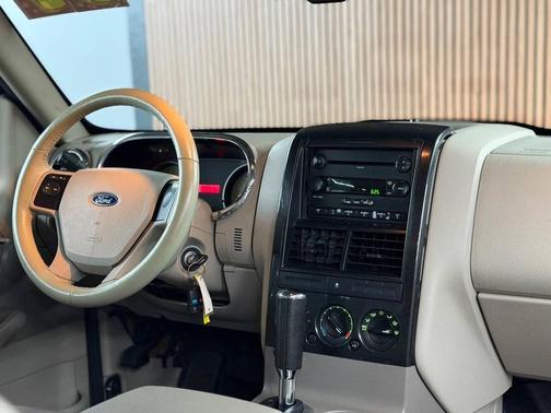 2007 Ford Explorer Sport Trac XLT