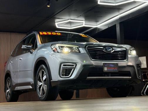 Ice Silver Metallic 2021 Subaru Forester Touring
