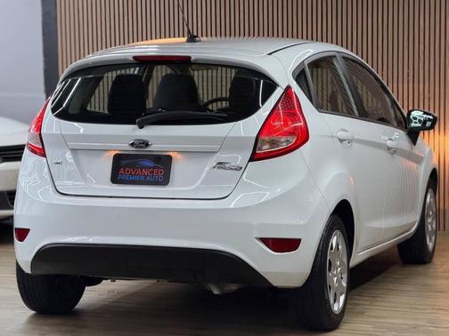 2013 Ford Fiesta SE
