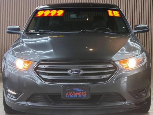 2018 Ford Taurus SEL