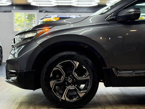Modern Steel Metallic 2017 Honda CR-V Touring