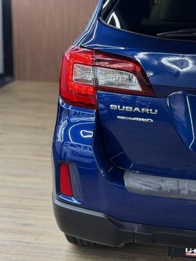 Lapis Blue Pearl 2016 Subaru Outback 2.5i Limited