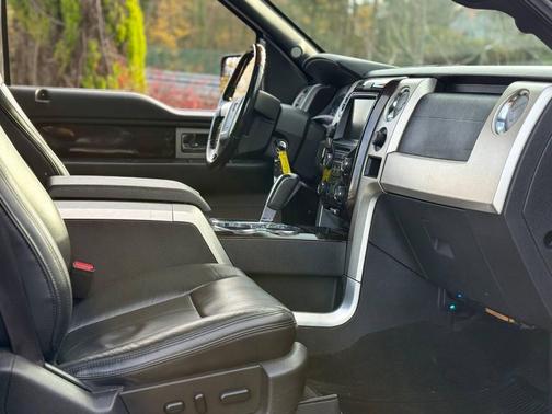 2013 Ford F-150 Platinum