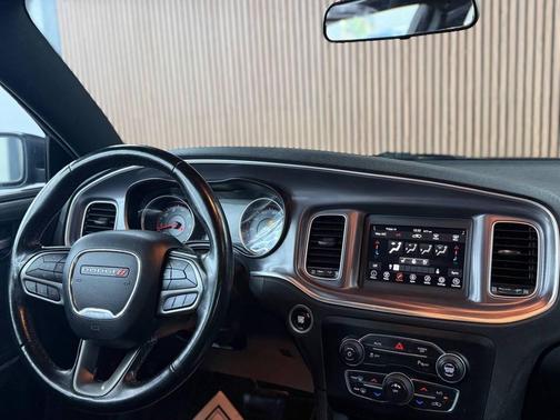 Granite Pearlcoat 2020 Dodge Charger SXT