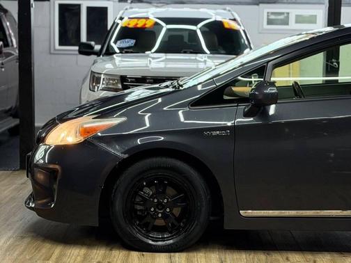 2013 Toyota Prius Three