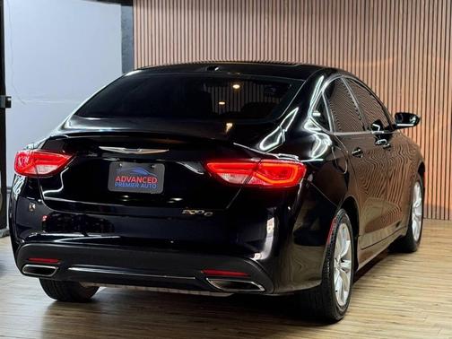 2015 Chrysler 200 C