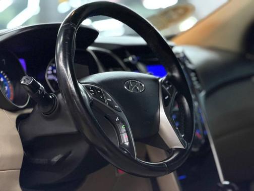 2013 Hyundai Elantra GT Base