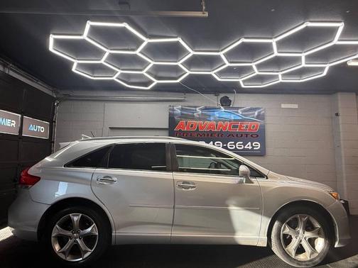 2011 Toyota Venza Base