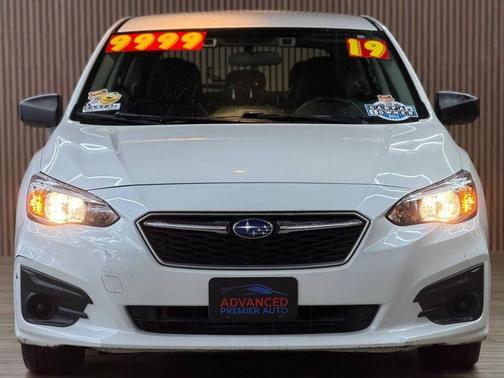 2019 Subaru Impreza 2.0i