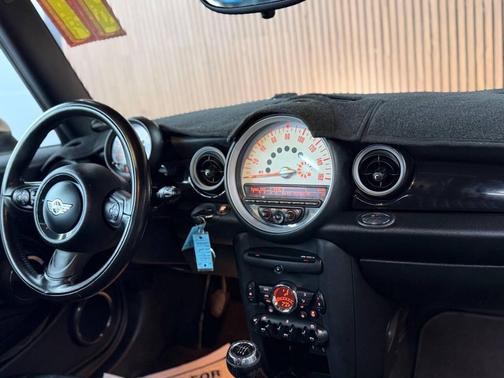 2011 MINI Cooper S Base