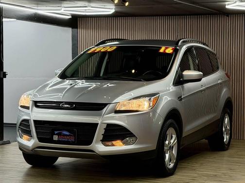 Ingot Silver 2016 Ford Escape SE