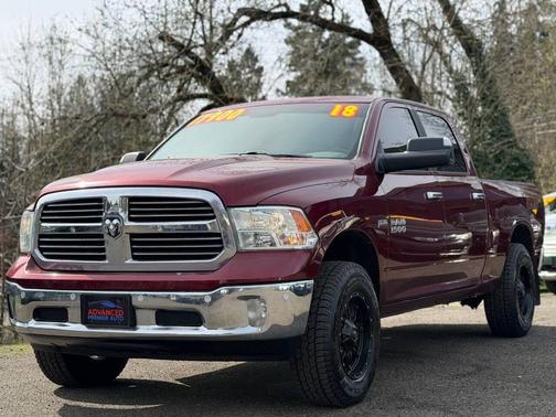Delmonico Red Pearlcoat 2018 RAM 1500 Big Horn