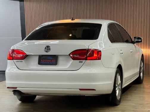 2014 Volkswagen Jetta Auto SE w/Connectivity