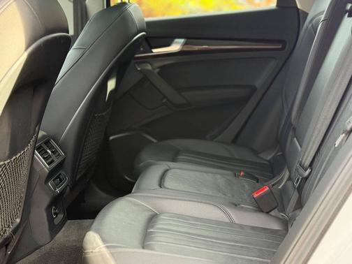 2018 Audi Q5 2.0T Premium Plus