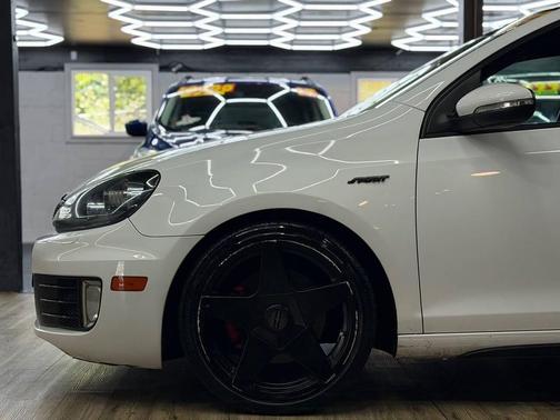 Candy White 2013 Volkswagen GTI 4-Door