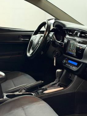 Super White 2014 Toyota Corolla S Plus