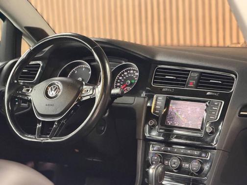 2015 Volkswagen Golf DSG TDI SEL