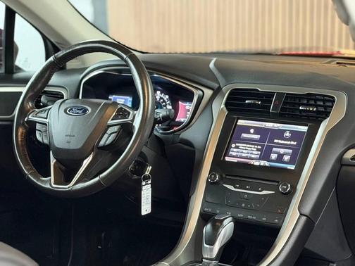 2015 Ford Fusion Energi SE Luxury