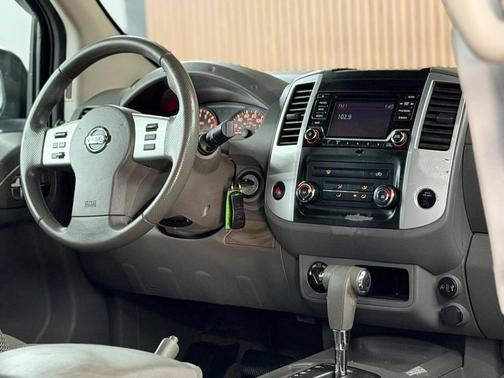 2017 Nissan Frontier SV