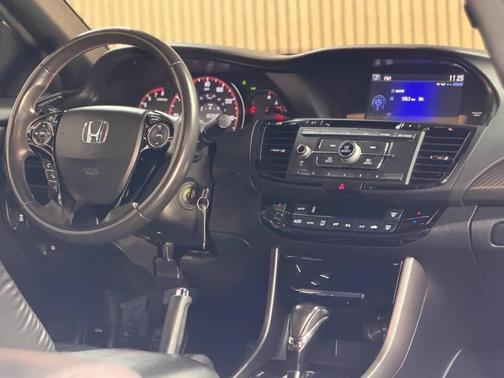 2017 Honda Accord Sport SE