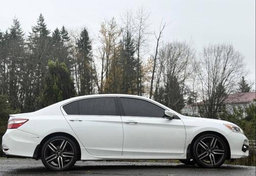 2017 Honda Accord Sport SE